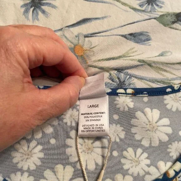 Daisy print πHOST PICKπ summer short sleeve dress buttery soft NWT - Picture 4 of 11